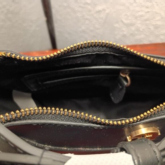 Time and Tru Women's Olivia Crossbody, Black - Picture 3 of 3